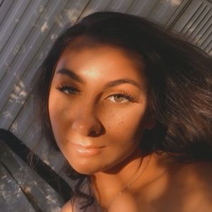 Meet your Posher, Kaycee